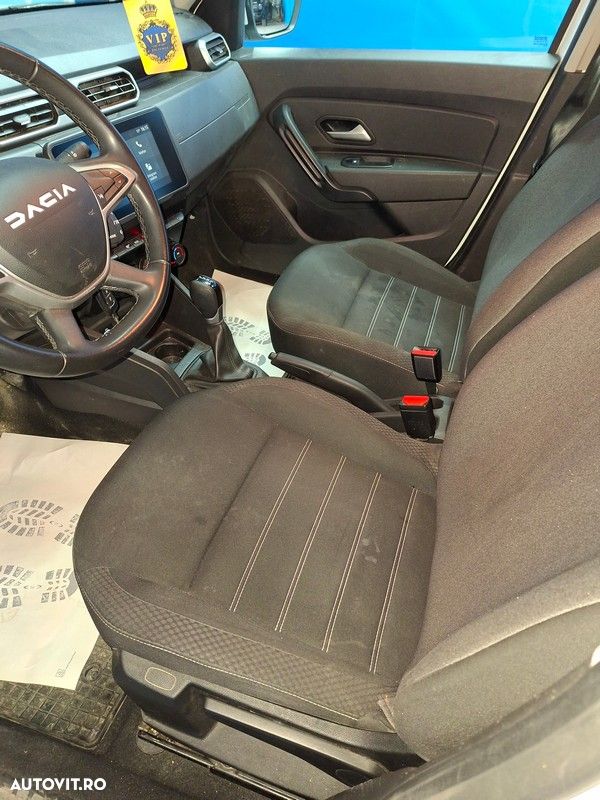 Dacia Duster TCe 150 EDC 2WD Journey - 11