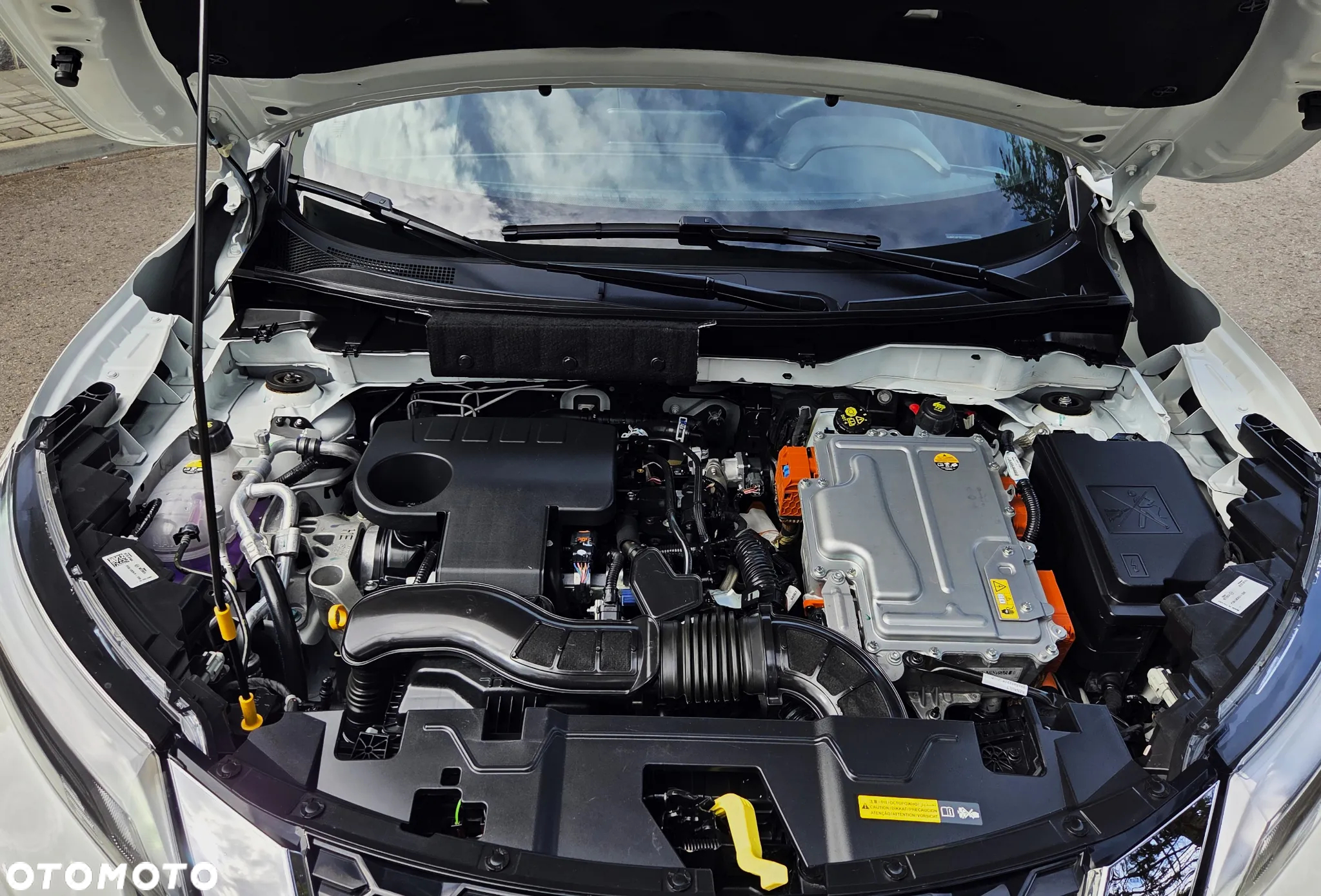 Nissan Juke 1.6 Hybrid Acenta AMT - 9