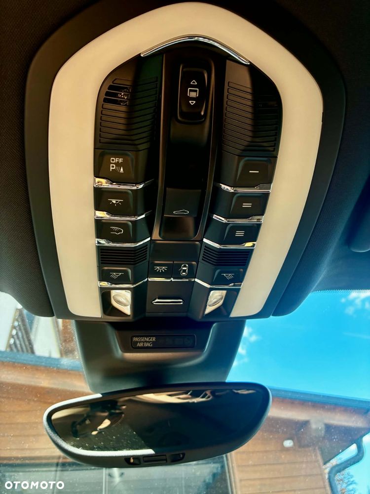 Porsche Macan PDK - 16