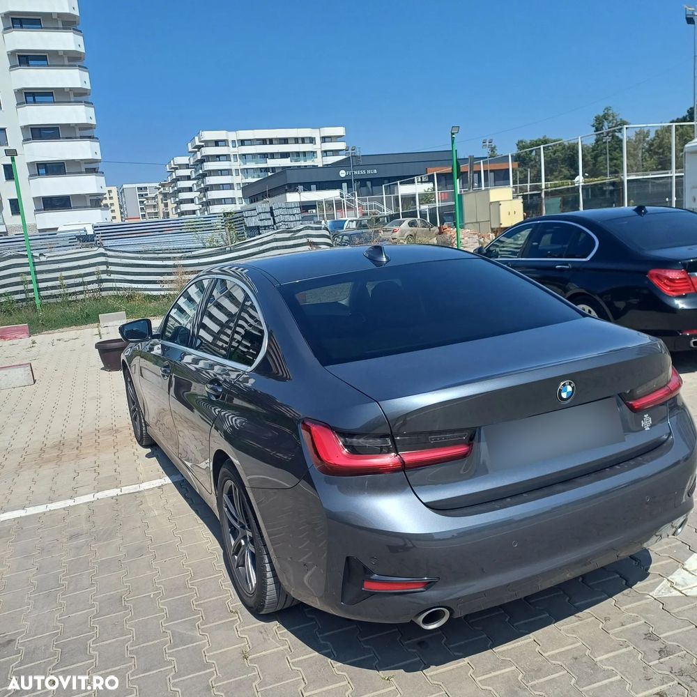 BMW Seria 3 320d xDrive AT - 15