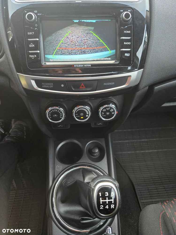 Mitsubishi ASX 1.6 Intense Plus Blue Edition - 18