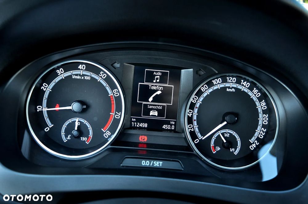 Skoda RAPID 1.0 TSI Style - 30