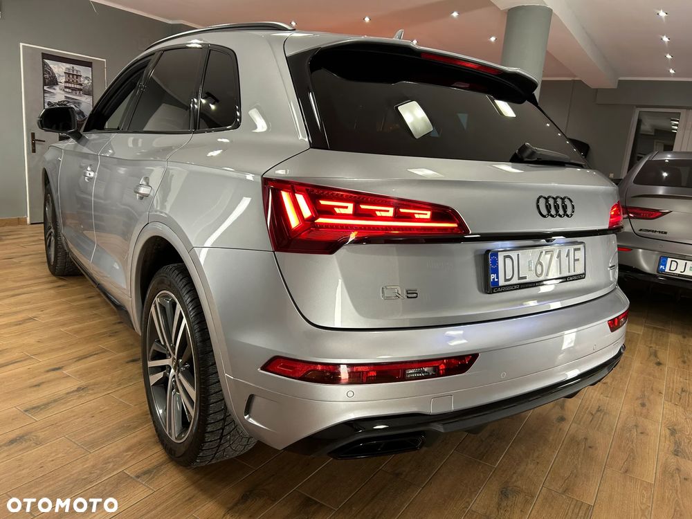 Audi Q5 40 TDI quattro S tronic S line - 38