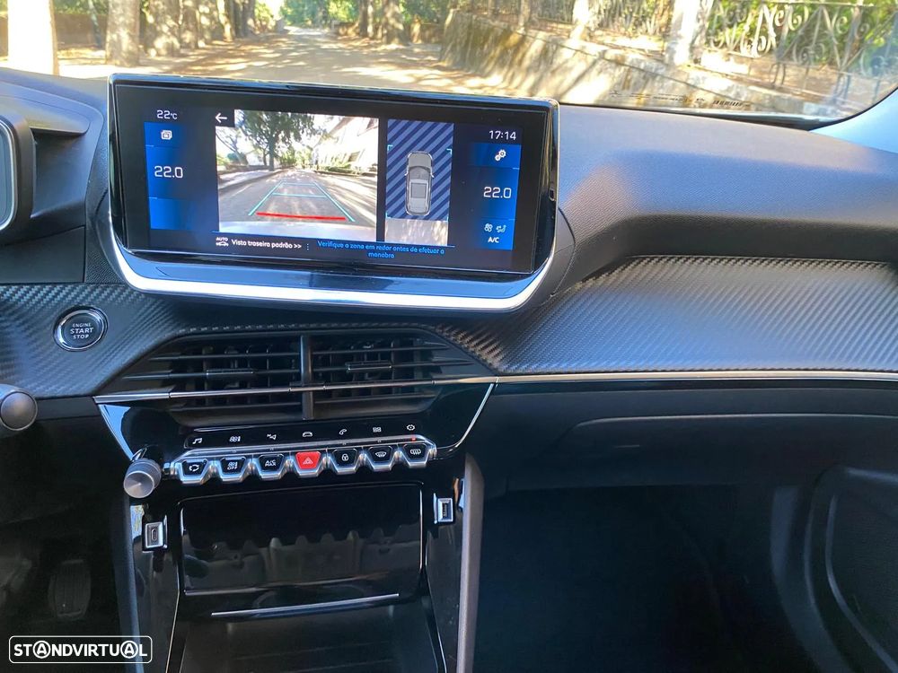 Peugeot 2008 1.2 PureTech Allure Pack - 24
