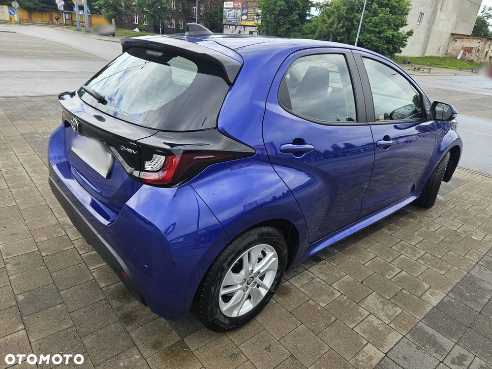 Toyota Yaris - 5