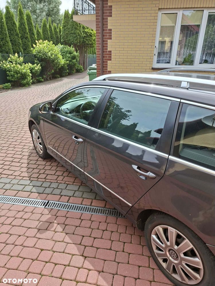 Volkswagen Passat 1.8 TSI Highline - 9