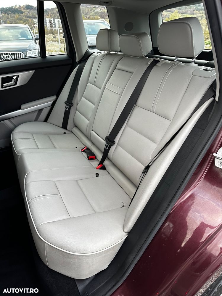 Mercedes-Benz GLK 320 CDI DPF 4Matic 7G-TRONIC - 13