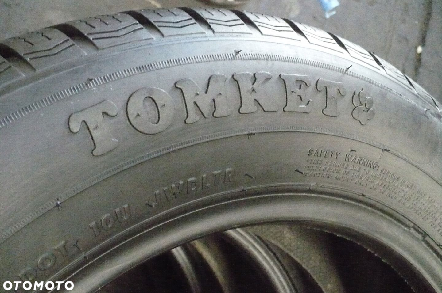 2x TOMKET Snowroad Van 3 205/65R16C 8mm 8,7mm 2021 - 4