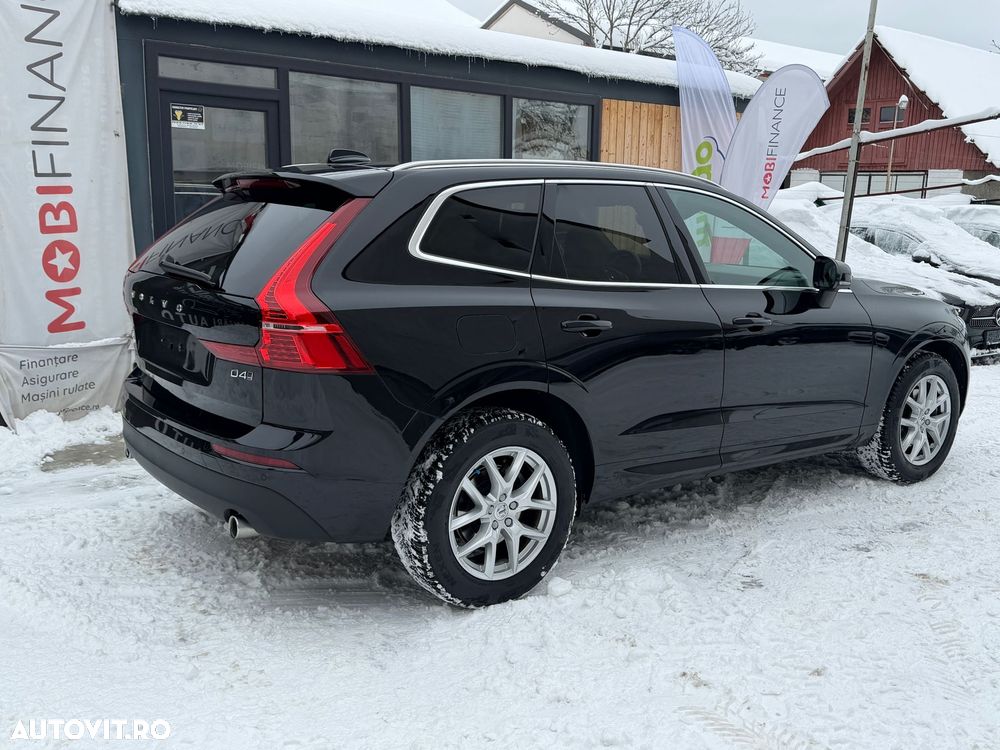 Volvo XC 60 D4 AWD Momentum - 29