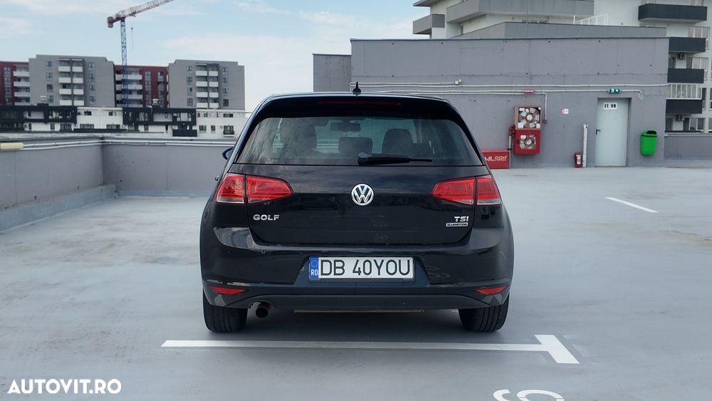 Volkswagen Golf 1.0 TSI BlueMotion Comfortline - 12