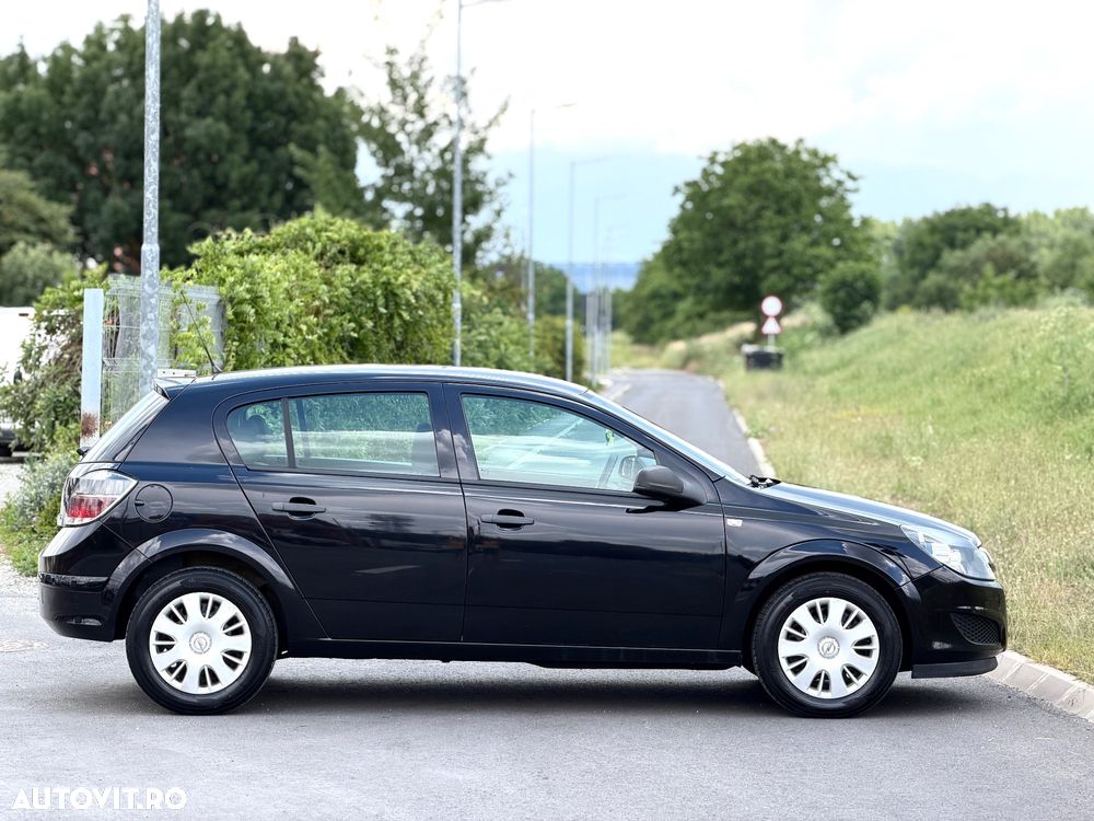 Opel Astra 1.4 Innovation - 2