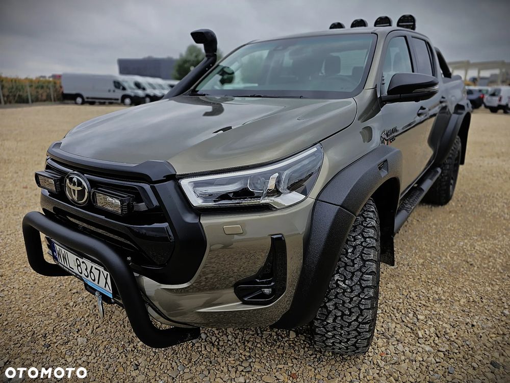 Toyota Hilux Arctic 4x4 - 18