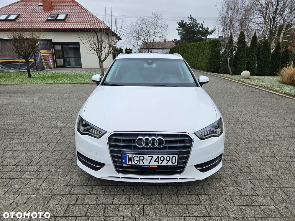 Audi A3 Sportback 2.0 TDI Ambition - 11