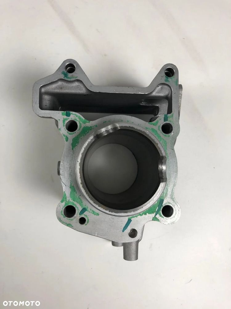 PIAGGIO Vespa GTS Medley 125 Cylinder - 6