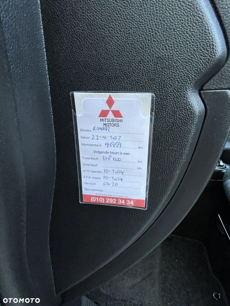 Mitsubishi ASX - 13
