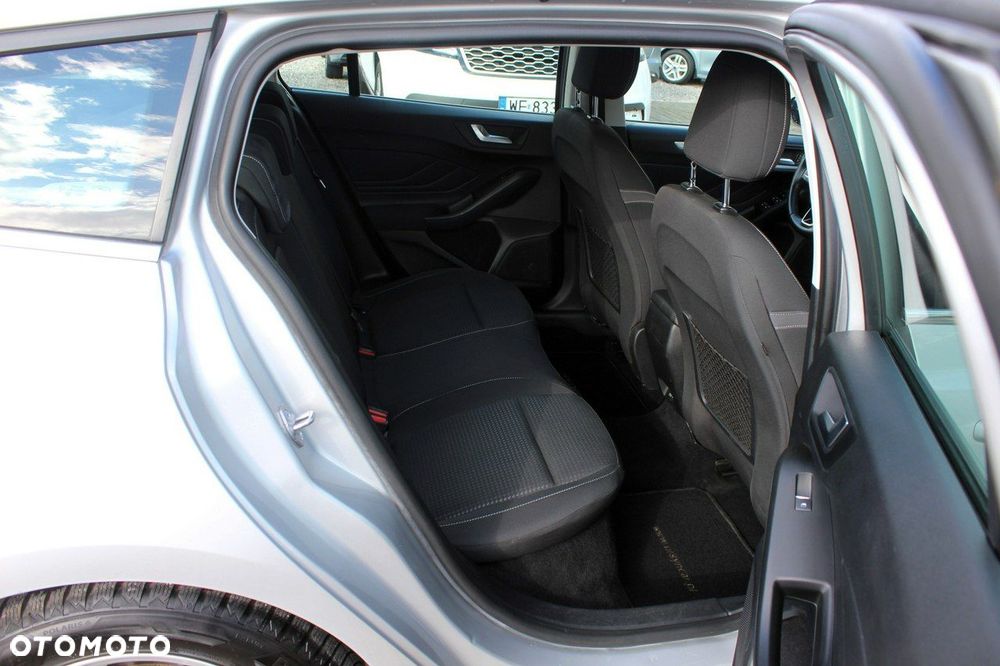 Ford Focus 1.0 EcoBoost Connected - 10