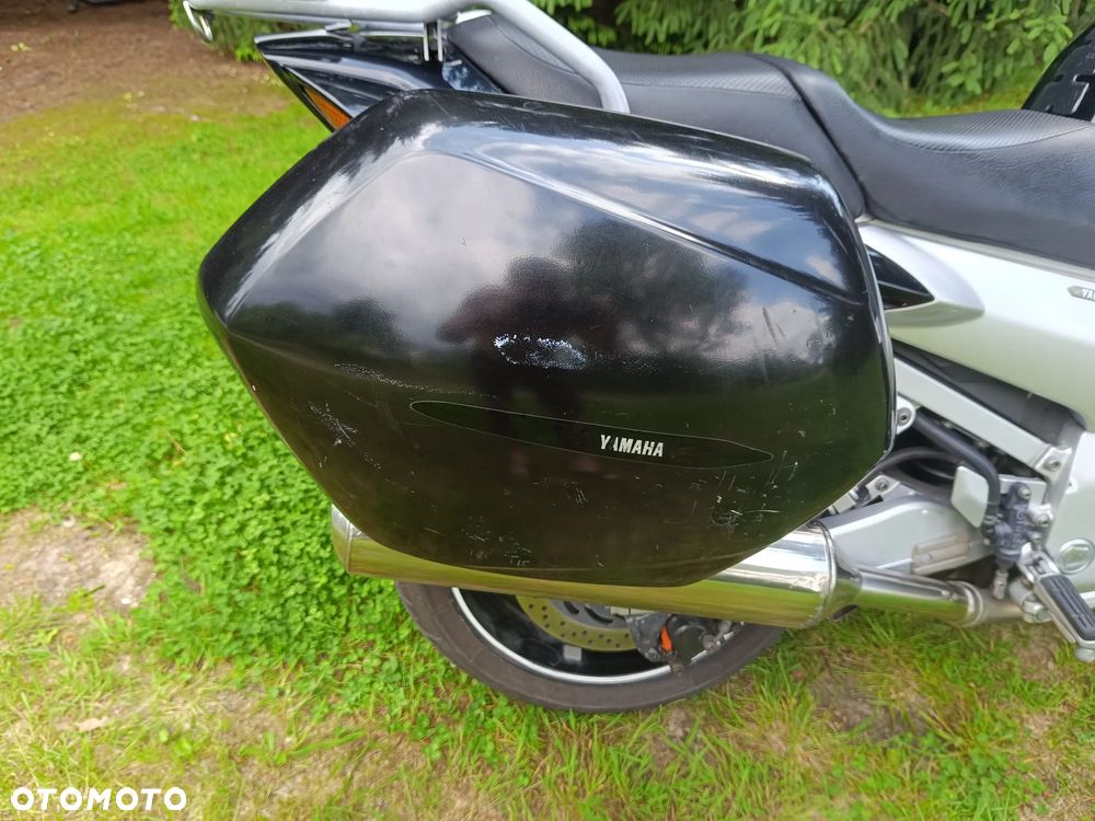 Yamaha FJR - 7