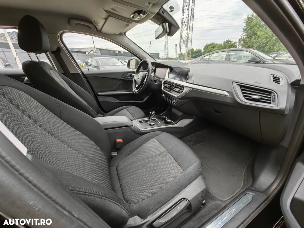 BMW Seria 1 116d Aut. - 19
