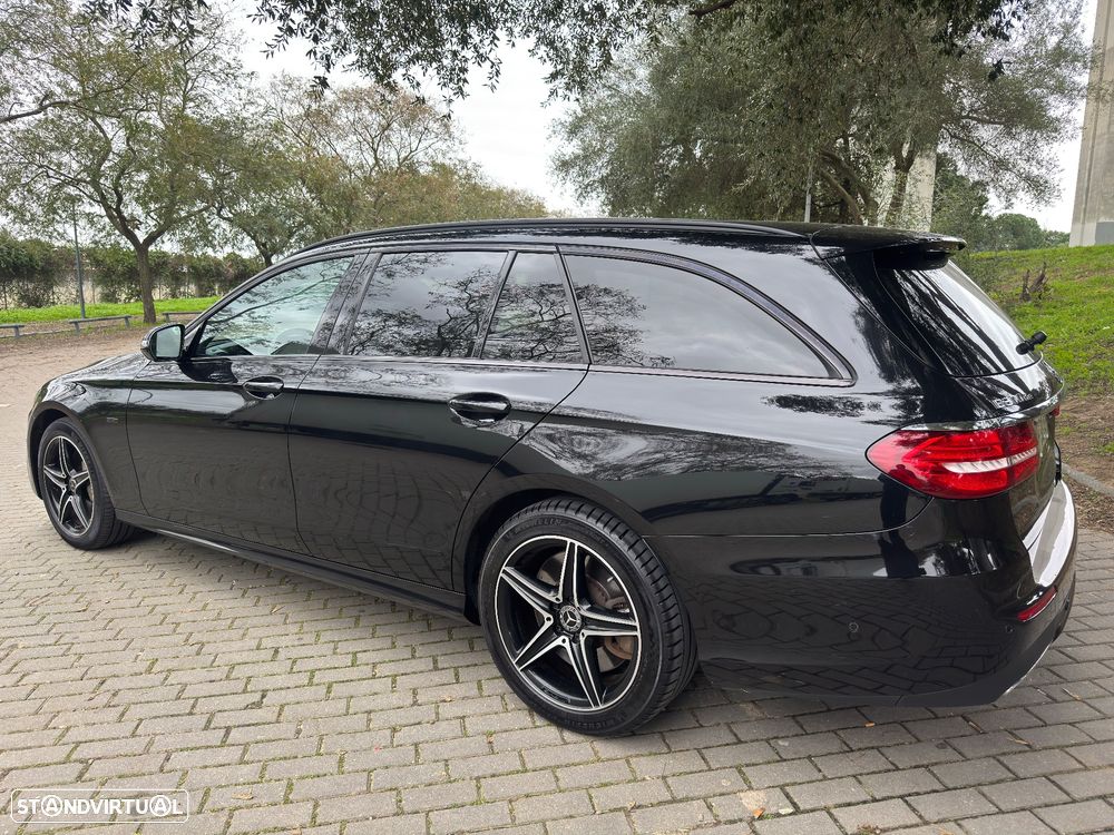 Mercedes-Benz E 300 de AMG Line - 13