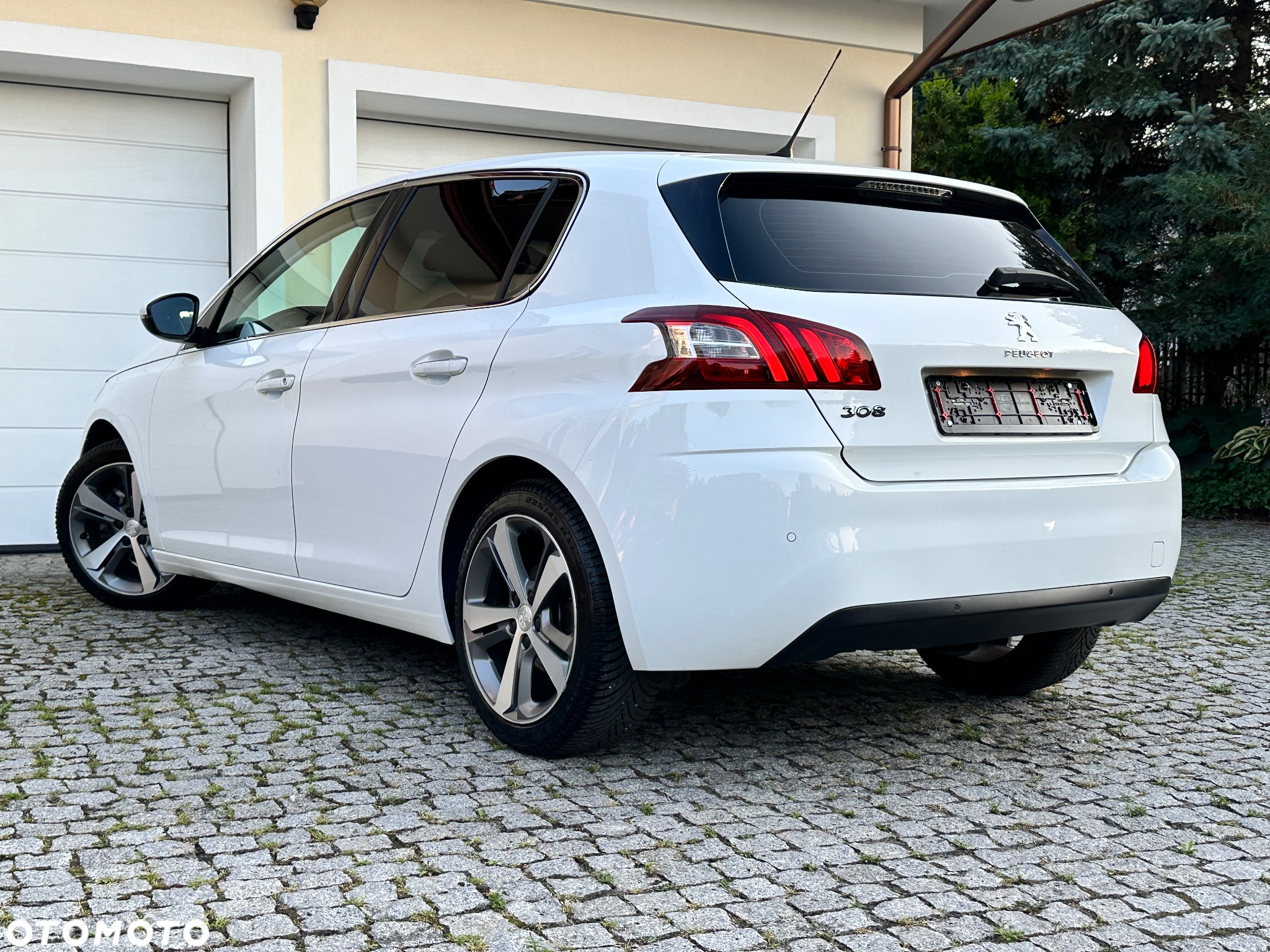 Peugeot 308 SW e-HDi FAP 115 Stop&Start Business Line Niveau 1 - 13
