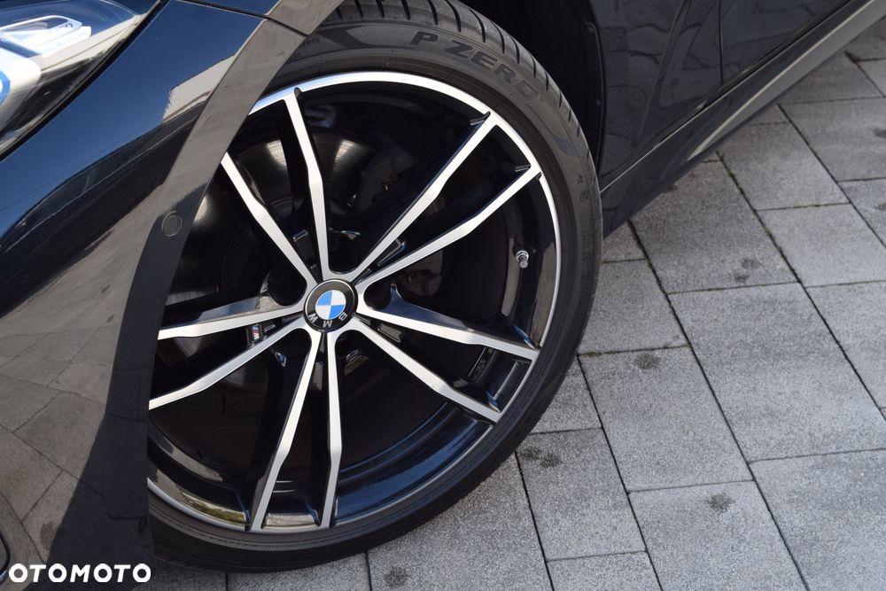 BMW Seria 3 320d xDrive M Sport sport - 8