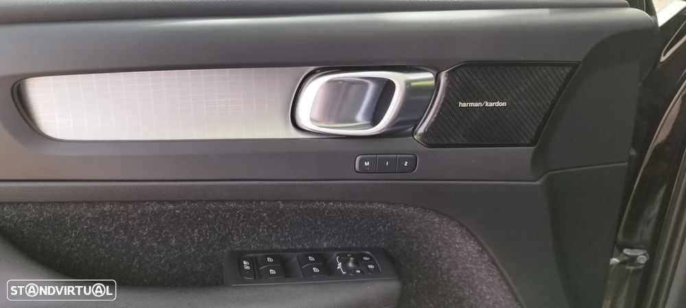 Volvo XC 40 2.0 D3 Momentum Plus - 8