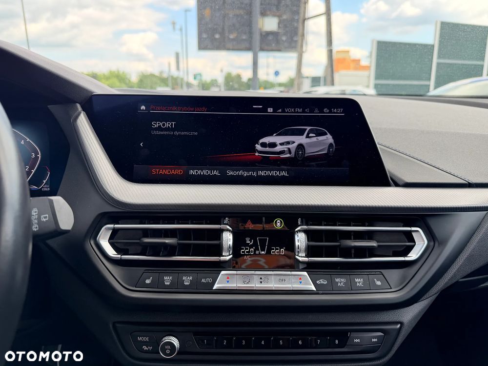 BMW Seria 1 120i M Sport - 24