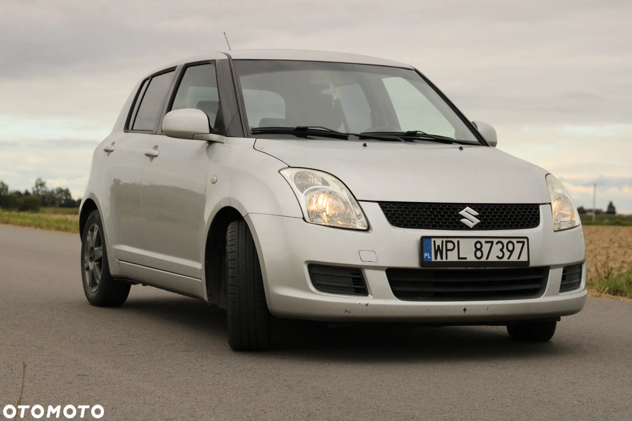 Suzuki Swift - 2