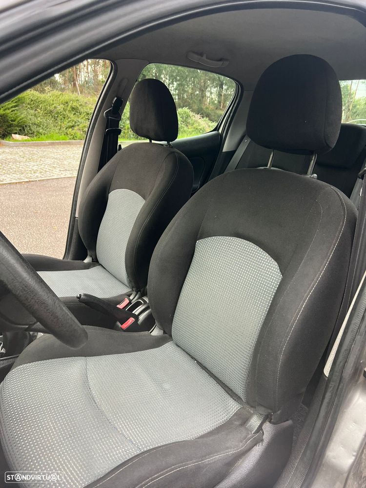 Peugeot 206 1.9 D XT - 5