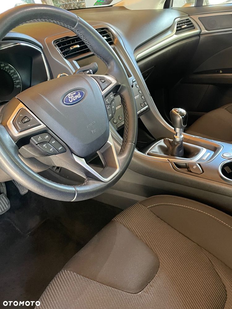 Ford Mondeo - 11