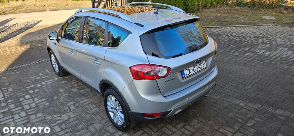 Ford Kuga 2.0 TDCi 2x4 Titanium - 21