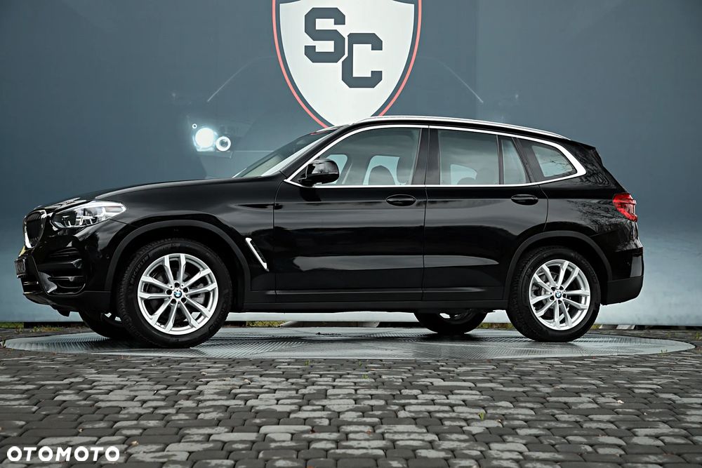 BMW X3 xDrive20i GPF Advantage - 5