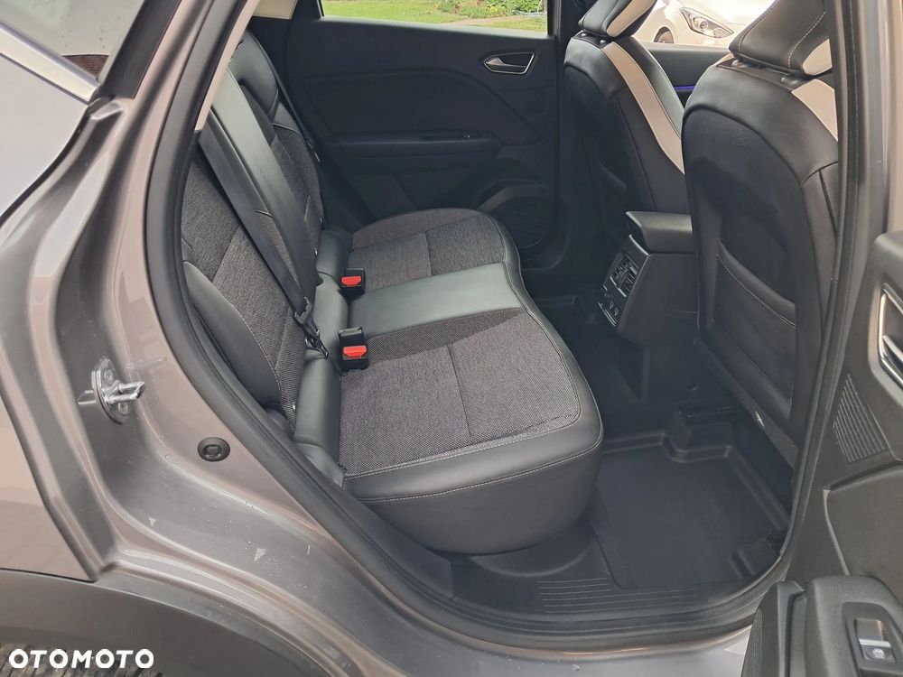 Renault Captur 1.3 TCe Intens EDC - 29