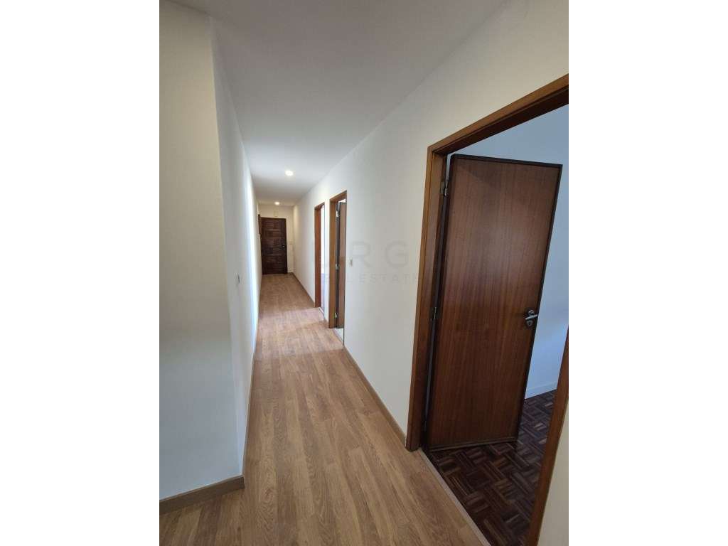 Apartamento para arrendar com 2 quartos perto de transportes, na Po... - Grande imagem: 3/22