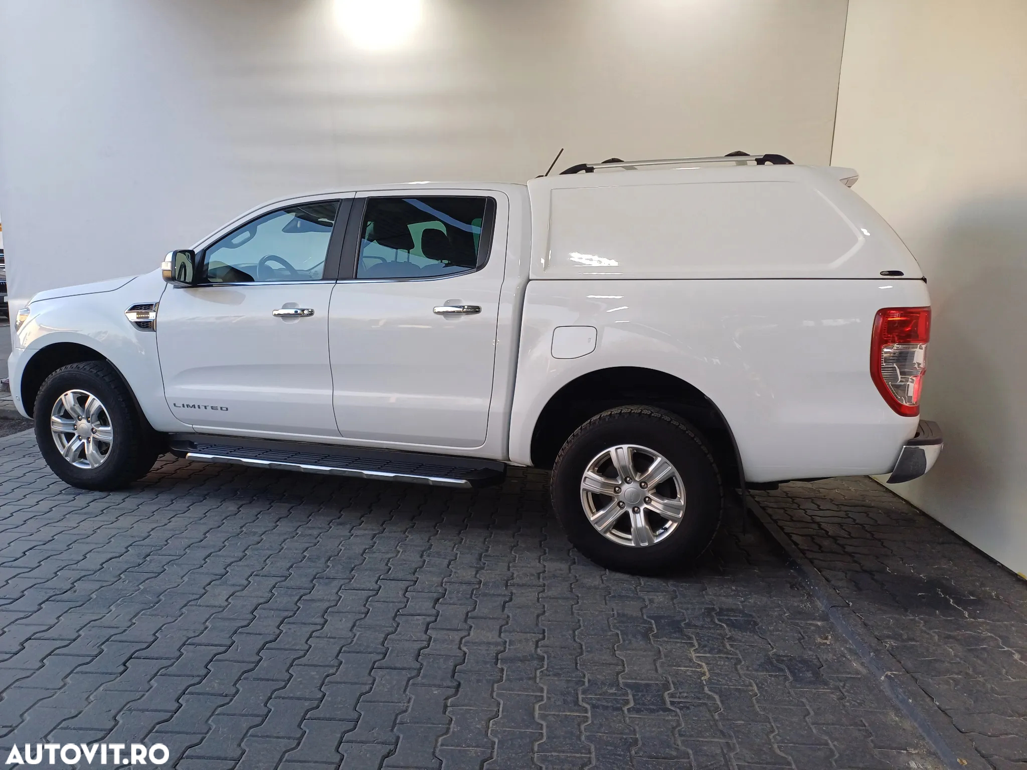 Ford Ranger Pick-Up 2.0 EcoBlue 170 CP 4x4 Cabina Dubla Limited Aut. - 3