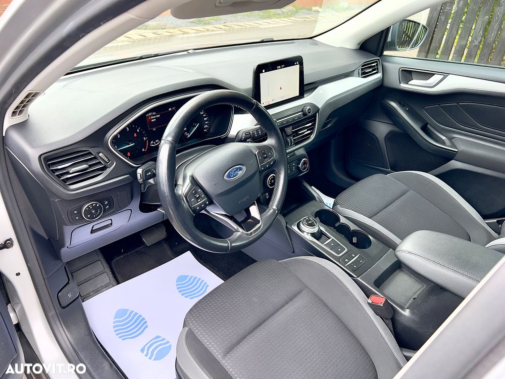Ford Focus 2.0 EcoBlue Titanium Business - 18
