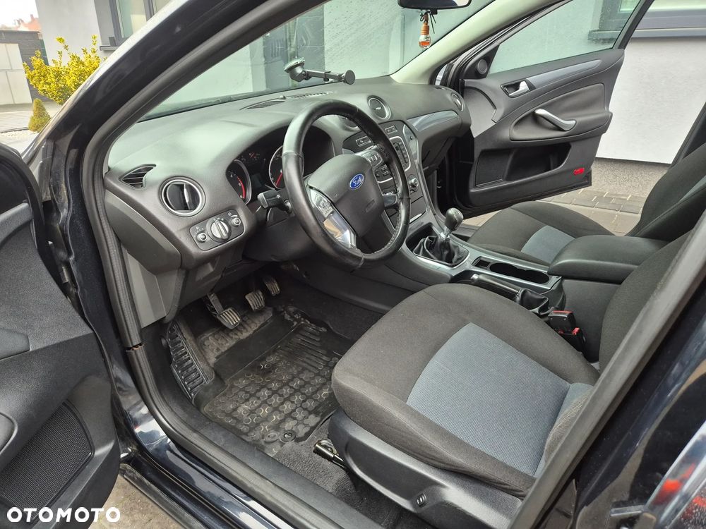 Ford Mondeo 2.0 TDCi Trend - 15