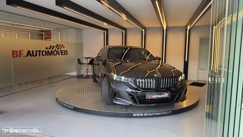 BMW i5 eDrive40 Pack Desportivo M Pro - 10