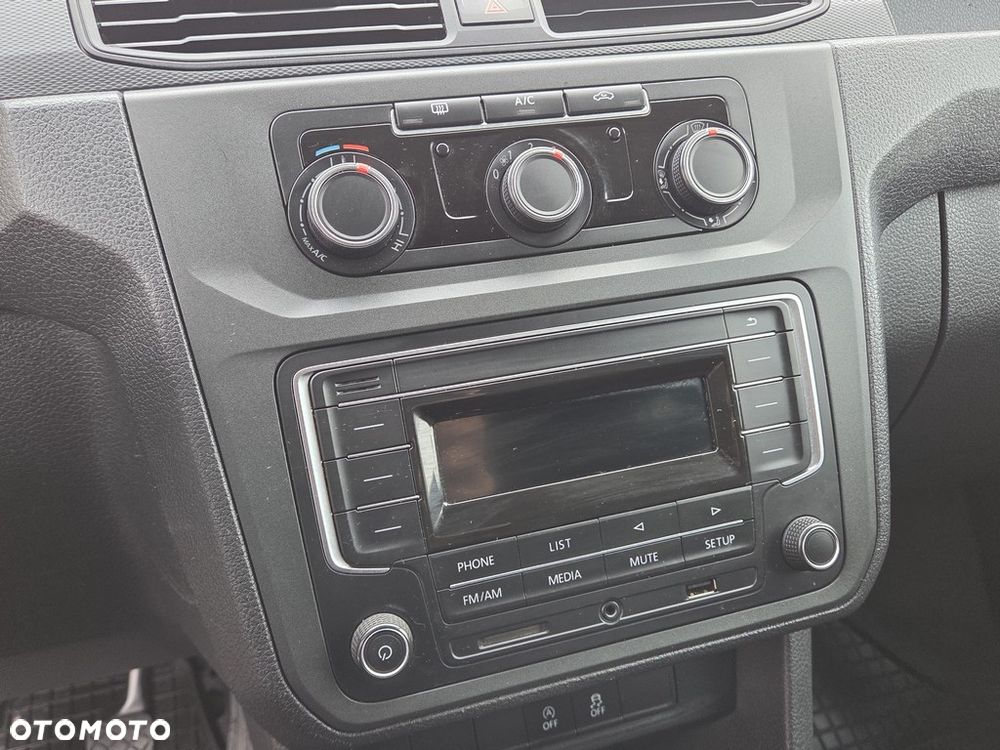 Volkswagen Caddy 2.0 TDI 4MOTION - 15