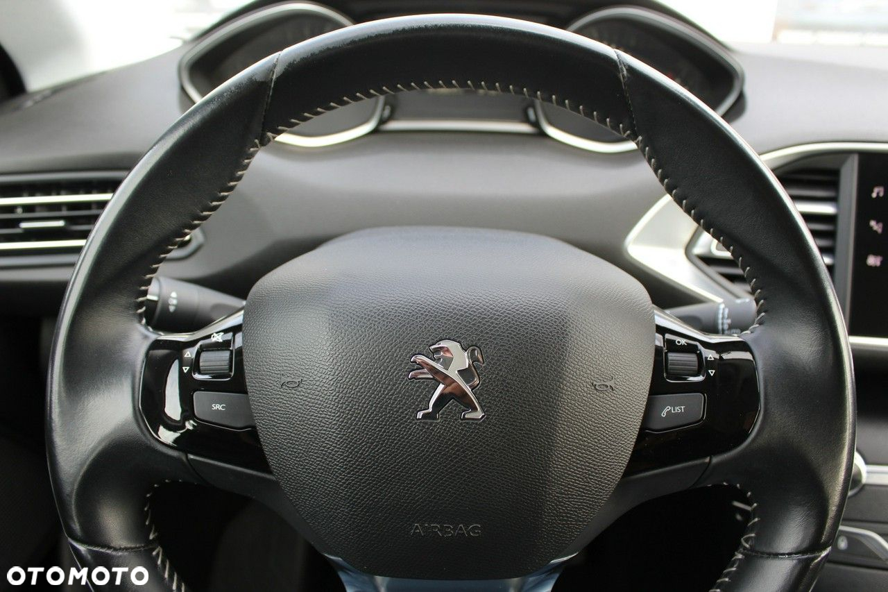 Peugeot 308 - 13