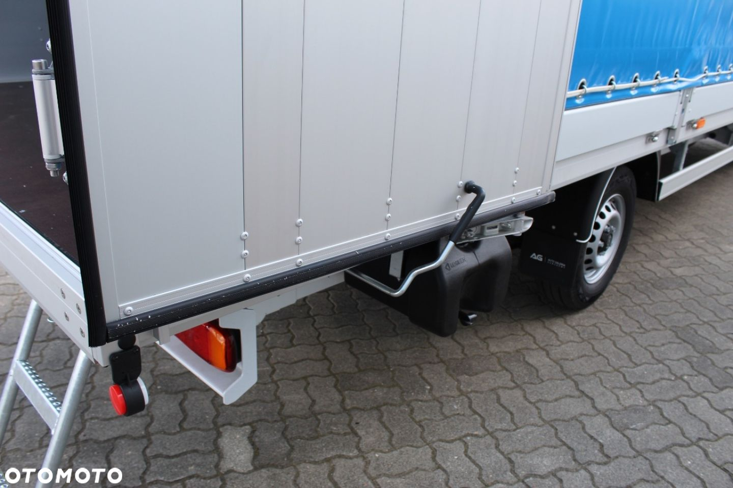 Opel Movano - 9