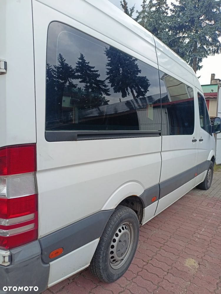 Mercedes-Benz Sprinter - 5