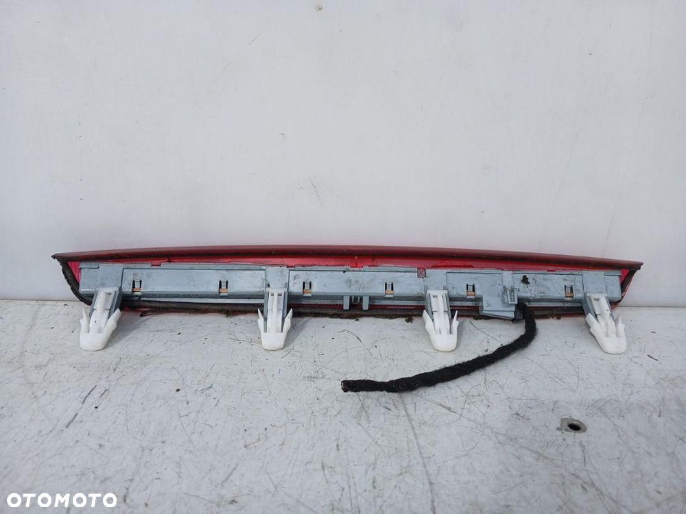 TRZECIE ŚWIATŁO STOP LAMPA STOPU AUDI A3 8P 5D SPORTBACK 8P4945097 - 3