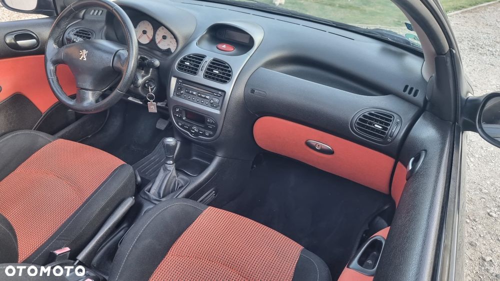 Peugeot 206 CC 1.6 - 6