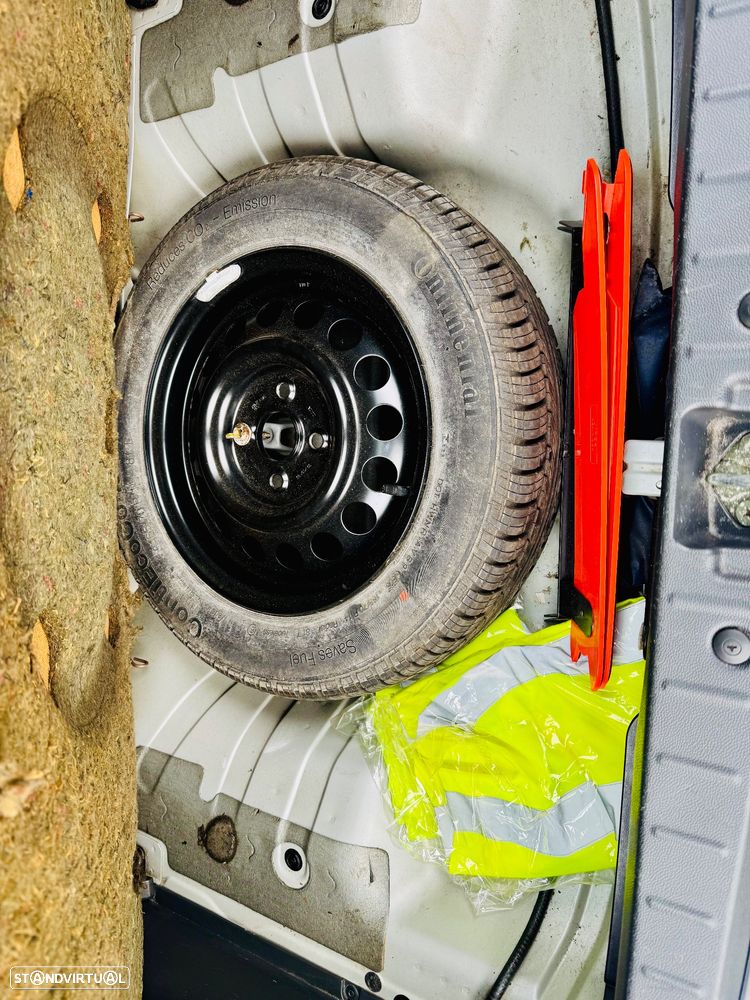 Suzuki Ignis 1.3 VVT 16V GLX - 9