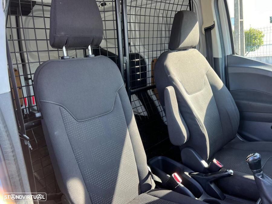 Ford Transite Courier 1.5 - 9