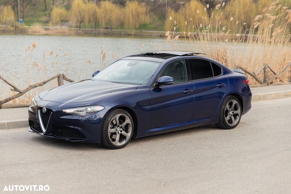 Alfa Romeo Giulia - 1