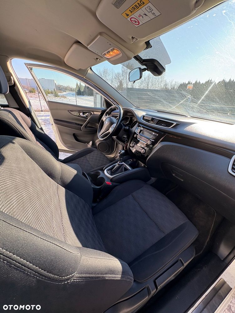 Nissan Qashqai 1.2 DIG-T Acenta EU6 - 10