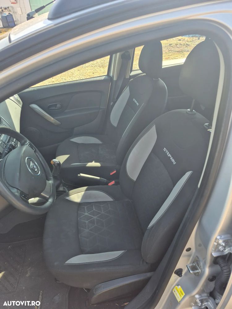 Dacia Sandero 0.9 Stepway - 10