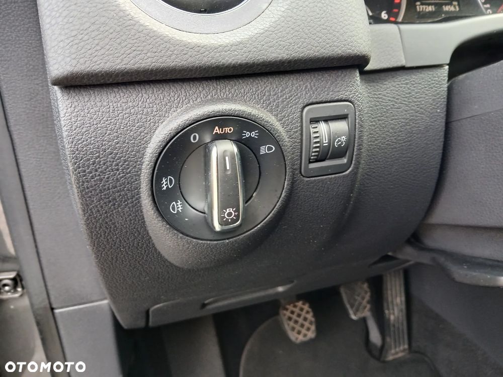 Volkswagen Tiguan 2.0 TDI DPF 4Motion Cup Sport & Style - 29